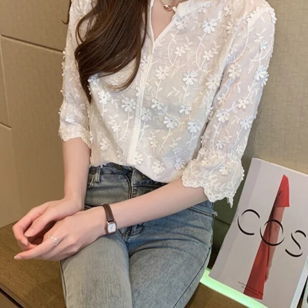 Blouse blanche bohème en dentelle élégante