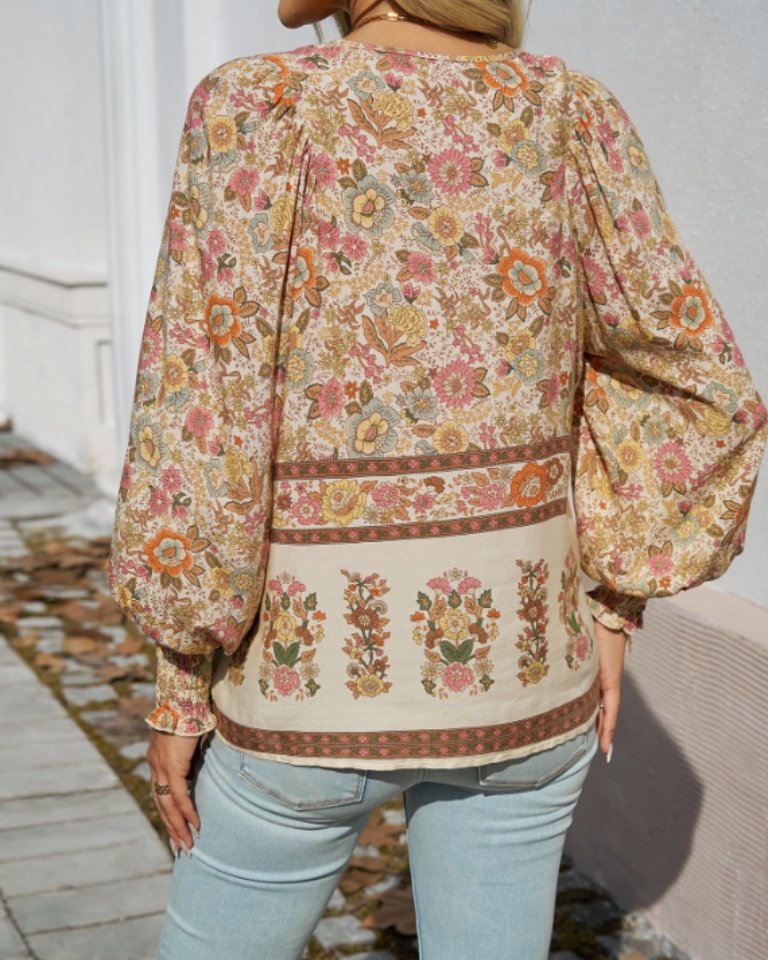 Blouse fleurie colorée style romantique