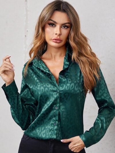 Chemisier léopard satin manches longues vintage