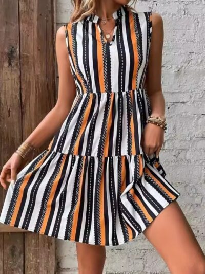 Robe courte rayée évasée sans manches été